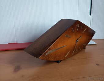 Retro hodiny Vesna - 5