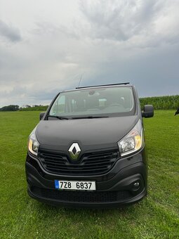 8 mistny 9 mistny Renault Trafic - - 5