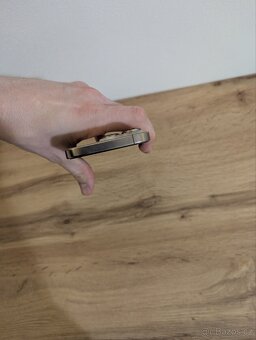 Prodám Apple iPhone 16pro/128 GB - skvělý stav - 5