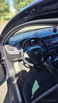Alfa Romeo Giulietta 2.0 jtd - 5