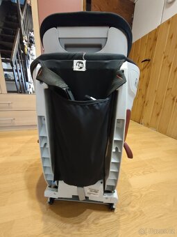 Britax Advantafix RM - 5