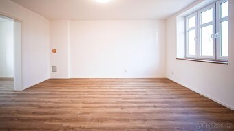 Prodej bytu 3kk 60 m² - 5