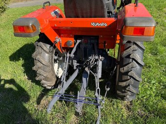 Malotraktor GL240 Grandel s celním nakladačem 450 kg - 5