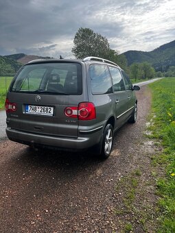 Volkswagen Sharan 2.0 TDI 103 Kw, TAŽNÉ 7 MÍST - 5