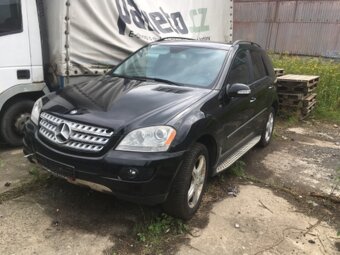 Mercedes ML 320 CDI - díly - 5
