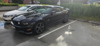 Ford Mustang 5.0GT - 5