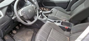 Prodám náhradní díly na Citroen C4 2014. 1.6HDi 9HP 186000km - 5