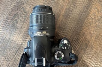 Nikon D60 + příslušenství - 5