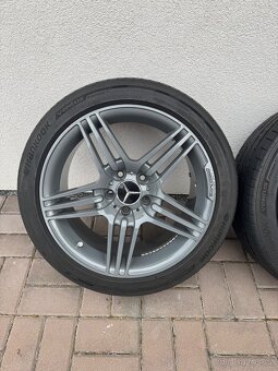 Mercedes-benz AMG kola 225/45R17 - 5