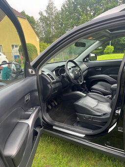 Mitsubishi Outlander 2,0 DI-D 103kw (zamluveno) - 5