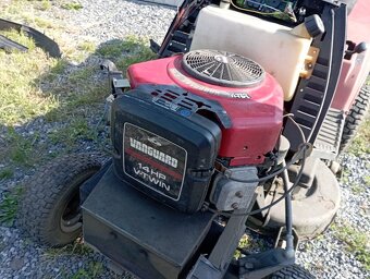 Zahradní traktor - 5