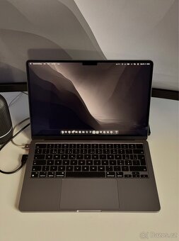 Prodám MacBook Air 2022 8/256GB M2 - 5