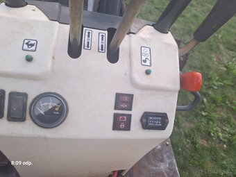Bobcat E10 - 5