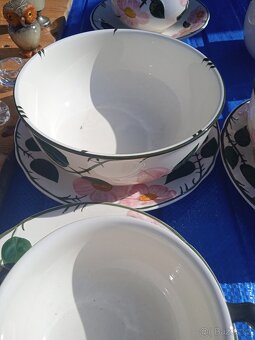 Jídelní a kávový servis Villeroy a Boch - 5