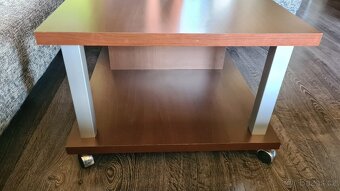 Masivní konferenční stůl, stolek s košíkem - 5