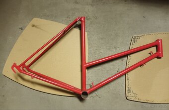 Rámy starých kol - 5