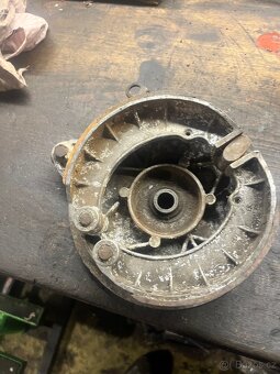 Cz 472 alu hlinikova kyvna vidlice a stit - 5