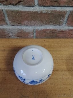 Porcelánová dózička - 5