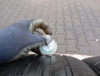 245/45/17 letní pneu continental - 5