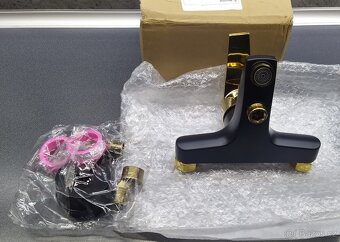 NOVÉ Koupelnové baterie na vanu - více kusů různé barvy - 5