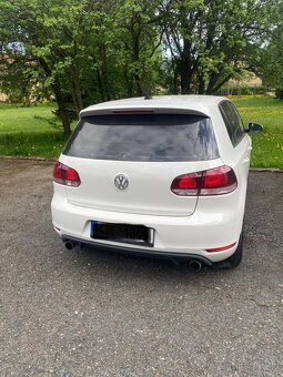 VW Golf VI GTI - 2.0, 147kW - 5