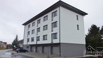 Pronájem bytu 1+kk na ul. Na Slovanech v Lanškrouně. - 5