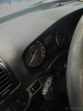 Škoda Octavia 2 1.9 TDI 77kw BXE - 5