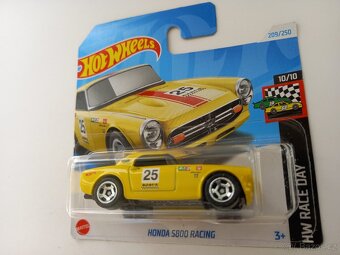 HOT WHEELS - TOYOTA, NISSAN, MAZDA, HONDA - 5