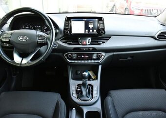 Hyundai i30 1.6CRDi 85kW STYLE ČR - 5