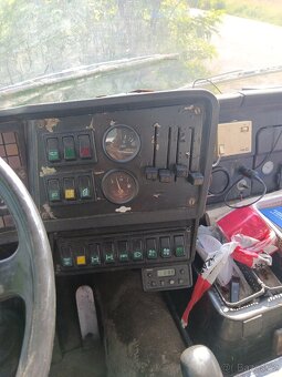 LIAZ tristrany sklapec - 5