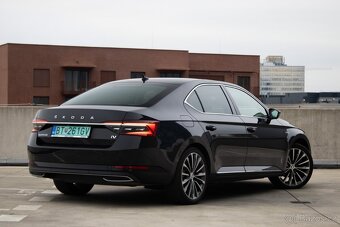 Škoda Superb IV PHEV 1.4 TSI L&K - 5