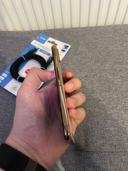 Prodám iPhone XS 64gb - 5
