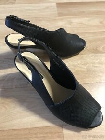 Žabky a letní střevíčky - 5