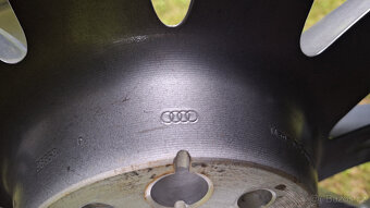 Audi A7, originál kovaný disk R20 9J x 20H2 ET37 pouze 1KS - 5
