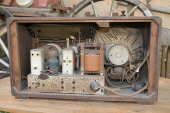 Rádio EMPO Superhet Herold - 5