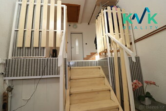 Prodej rodinného domu 3+1 se společenskou místností a barem, - 5
