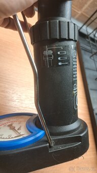 Nožní pumpička s manometrem - 5