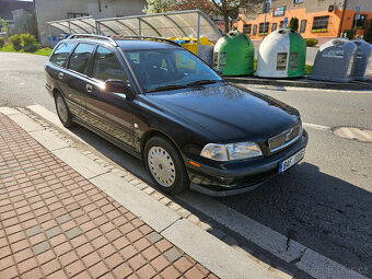 Volvo V40 Combi 1,8i Benzín, 90KW - 5