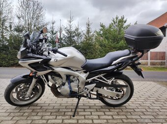 Yamaha FZ6 Fazer stříkačka,super stav,kufr,Video,mohu dovéz - 5