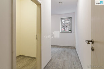 Pronájem bytu 3+kk, 96 m2 + 116 m2 terasa, Praha 8 - 5