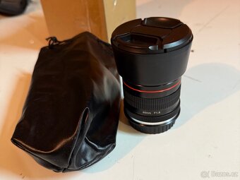 Objektiv pro Canon - 5