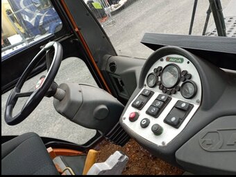 AUSA M 300H - 5