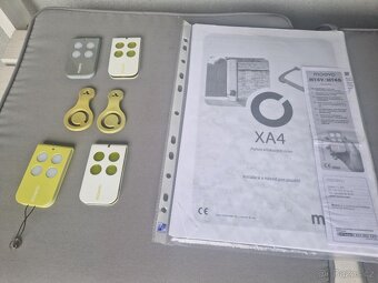 Kompletní elektrická dvoukřídlá brána + branka (set) - 5