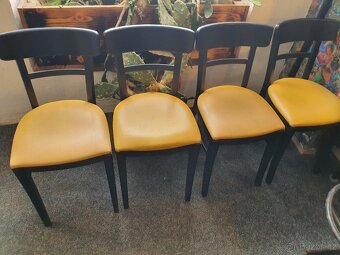 Vybavení baru. Gauče, židle, stolky atd. - 5