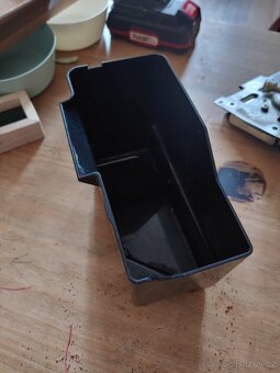 Spodní miska delonghi 2600 - 5