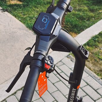 Prodám Segway elektrickou koloběžku - 5