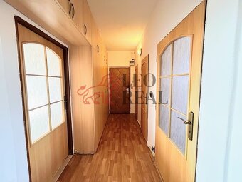 Velký Byt 3+1 ve skvělé lokalitě Karviné k pronájmu - 5