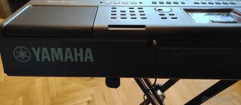 Klávesy Yamaha PSR E473 - 5