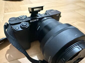 Sony A6000 + Sigma 30mm f/1.4 + SELP1650 + SEL55210 komplet - 5