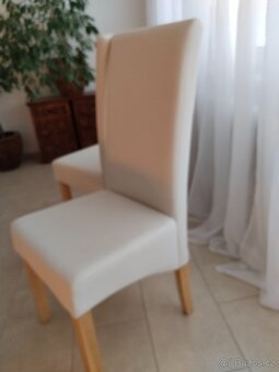 Bílé koženkové židle - 5